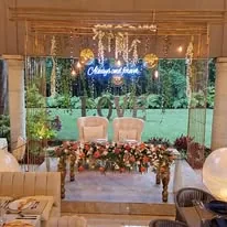Mesa principal decorada en Quinta Santa María